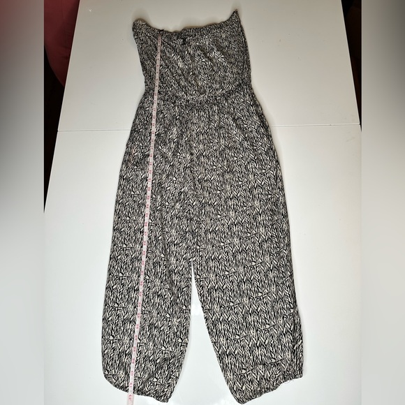 Angie capri romper - Picture 12 of 16